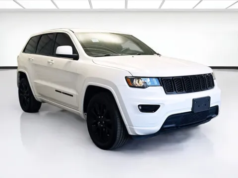 Another view of 2019 Jeep Grand Cherokee Altitude for sale in Montclair, CA at STG Montclair