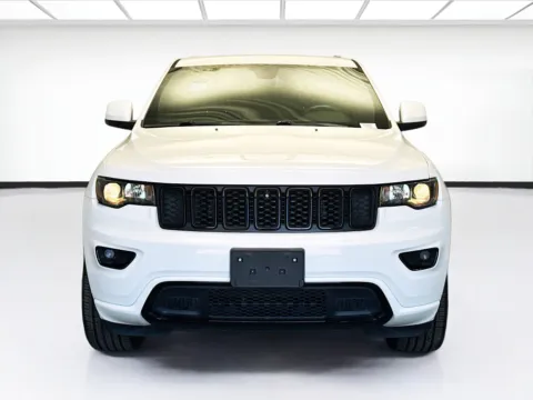 Photos of 2019 Jeep Grand Cherokee Altitude for sale in Montclair, CA at STG Montclair