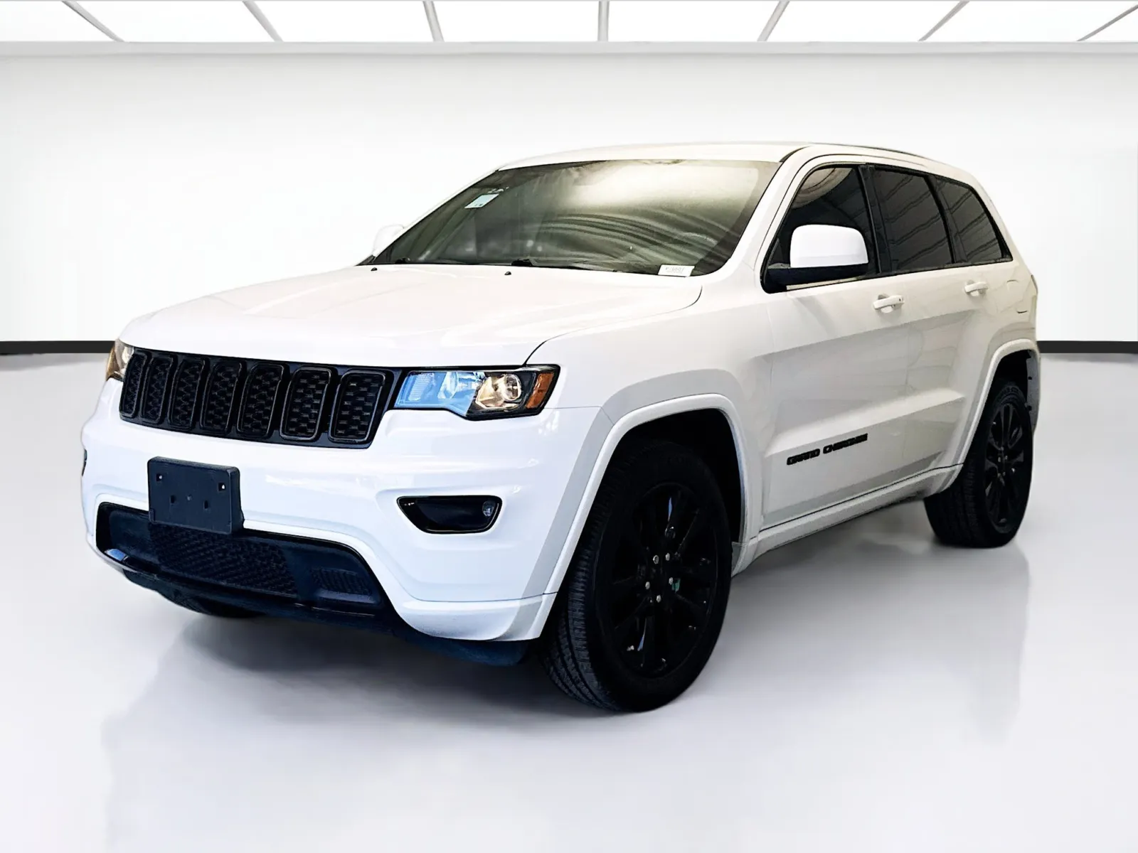 2019 Jeep Grand Cherokee Altitude for sale in Montclair, CA