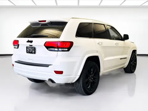More photos of 2019 Jeep Grand Cherokee Altitude at STG Montclair, CA