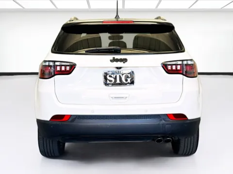 More photos of 2021 Jeep Compass Altitude at STG Montclair, CA