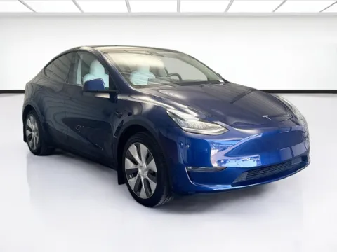 Another view of 2023 Tesla Model Y Long Range for sale in Montclair, CA at STG Montclair