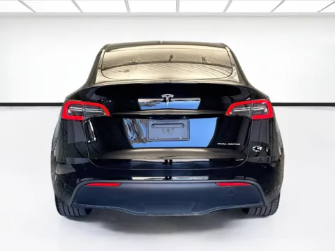 More photos of 2024 Tesla Model Y Long Range at STG Montclair, CA