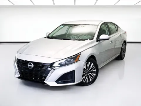 Silver 2023 Nissan Altima 2.5 SV for sale in Montclair, CA