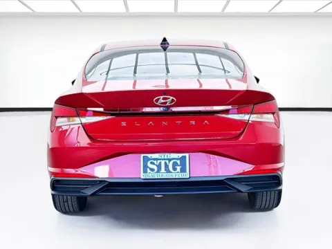 More photos of 2023 Hyundai Elantra SEL at STG Montclair, CA