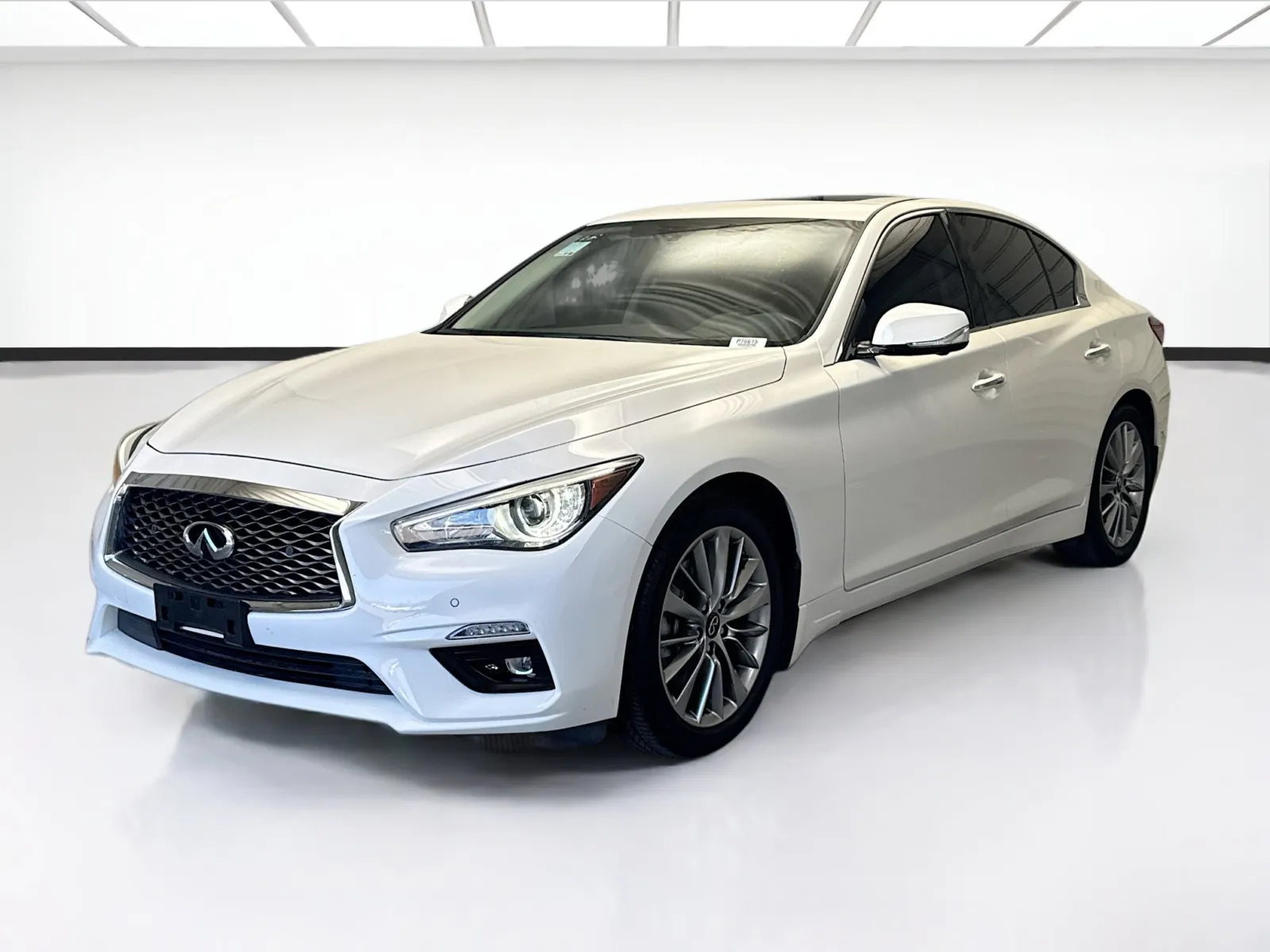 White 2022 INFINITI Q50 LUXE for sale in Montclair, CA