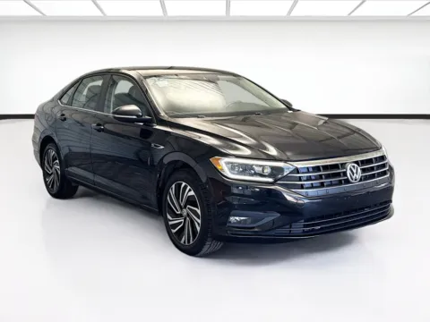 Another view of 2020 Volkswagen Jetta SEL Premium for sale in Montclair, CA at STG Montclair