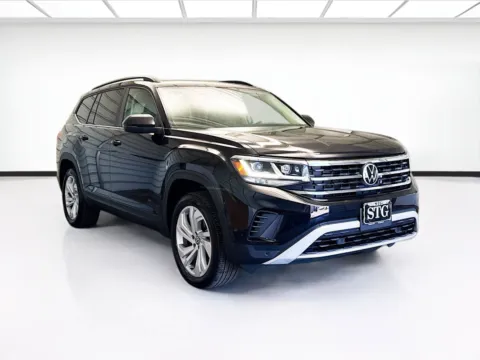 Another view of 2022 Volkswagen Atlas 3.6L V6 SE w/Technology for sale in Montclair, CA at STG Montclair