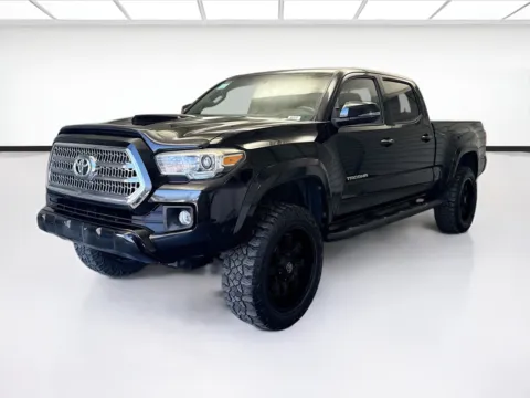 Black 2017 Toyota Tacoma TRD Sport for sale in Montclair, CA
