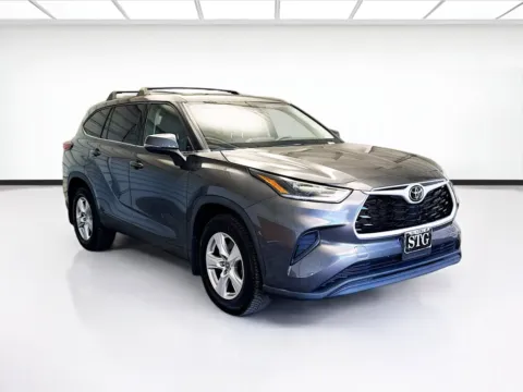 Another view of 2021 Toyota Highlander L for sale in Montclair, CA at STG Montclair