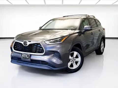 Gray 2021 Toyota Highlander L for sale in Montclair, CA