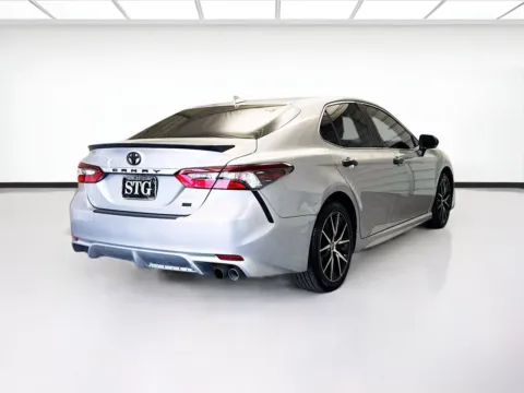 More photos of 2021 Toyota Camry SE at STG Montclair, CA