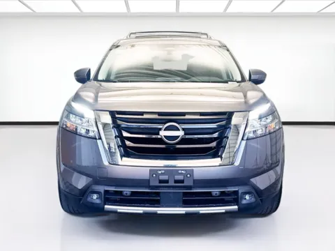 Photos of 2022 Nissan Pathfinder SL for sale in Montclair, CA at STG Montclair