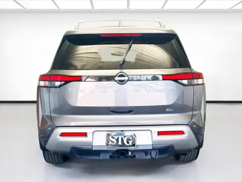 More photos of 2022 Nissan Pathfinder SL at STG Montclair, CA