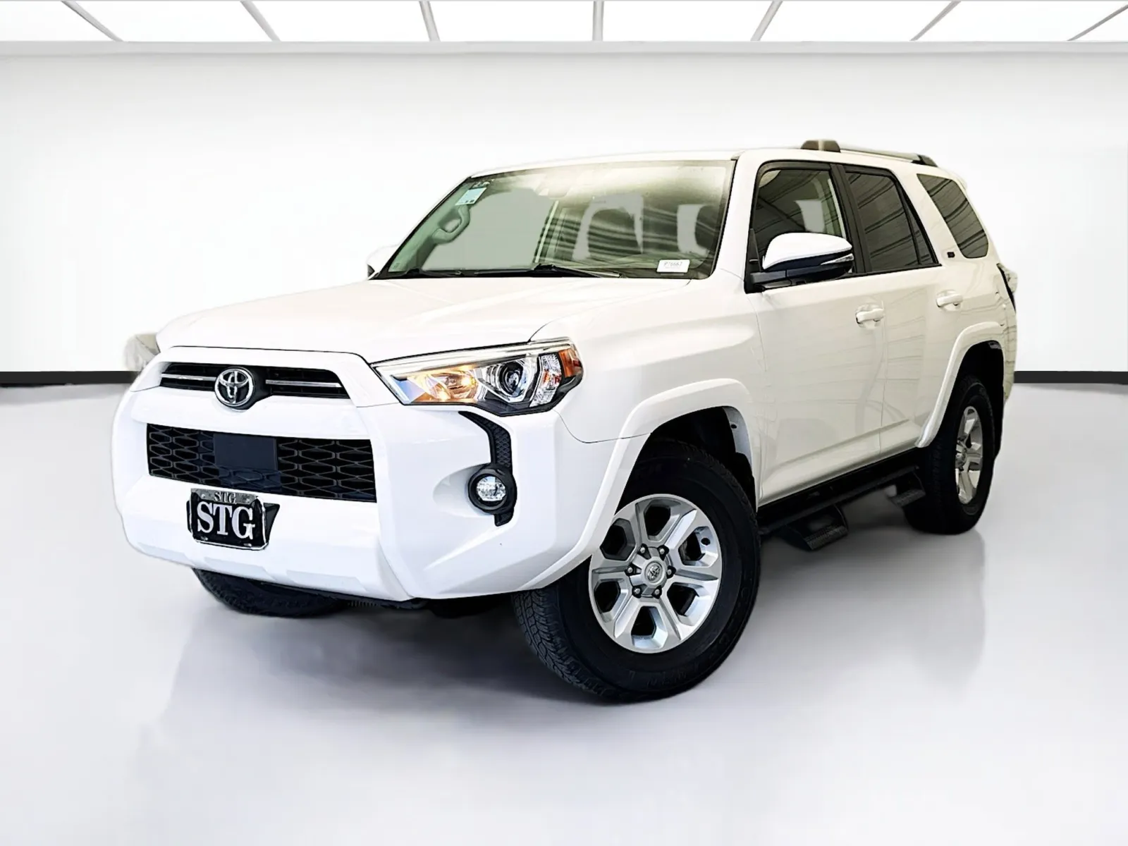 White 2022 Toyota 4Runner SR5 Premium for sale in Montclair, CA