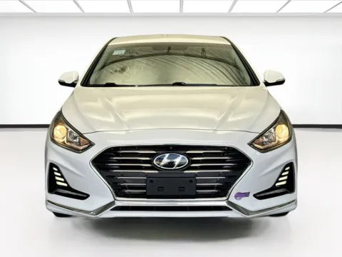 Photos of 2019 Hyundai Sonata Plug-In Hybrid for sale in Montclair, CA at STG Montclair