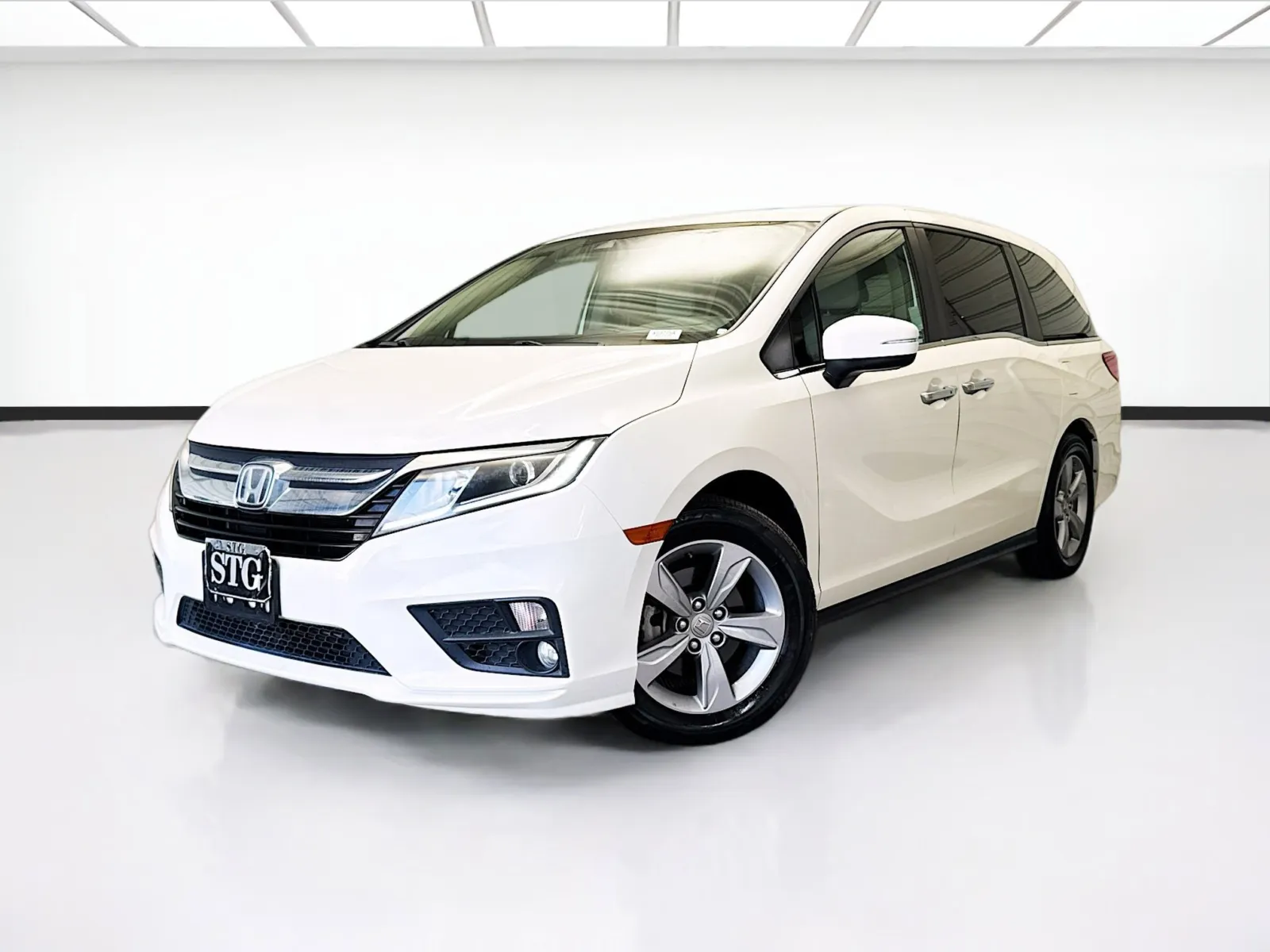White 2019 Honda Odyssey EX-L for sale in Montclair, CA