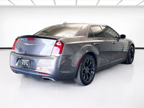 More photos of 2020 Chrysler 300 Touring at STG Montclair, CA