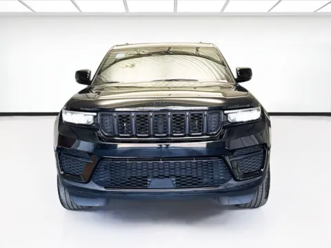 Photos of 2023 Jeep Grand Cherokee Altitude for sale in Montclair, CA at STG Montclair