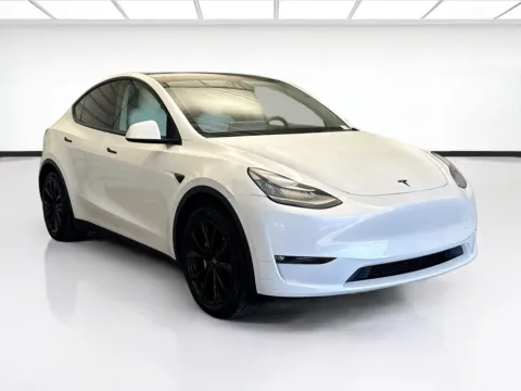Another view of 2021 Tesla Model Y Standard Range for sale in Montclair, CA at STG Montclair