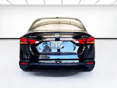 More photos of 2021 Nissan Altima 2.5 SV at STG Montclair, CA