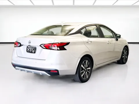 More photos of 2021 Nissan Versa 1.6 SV at STG Montclair, CA