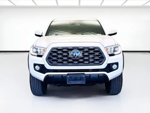 Photos of 2021 Toyota Tacoma V6 for sale in Montclair, CA at STG Montclair