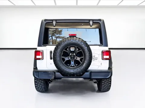 More photos of 2021 Jeep Wrangler Unlimited Willys at STG Montclair, CA