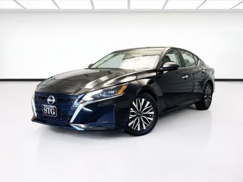 Black 2024 Nissan Altima 2.5 SV for sale in Montclair, CA