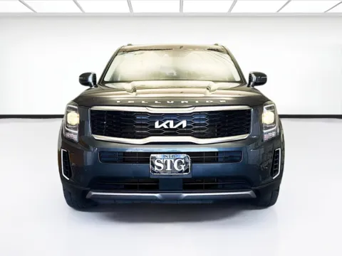 Photos of 2022 Kia Telluride S for sale in Montclair, CA at STG Montclair