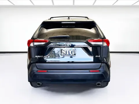More photos of 2019 Toyota RAV4 XLE at STG Montclair, CA