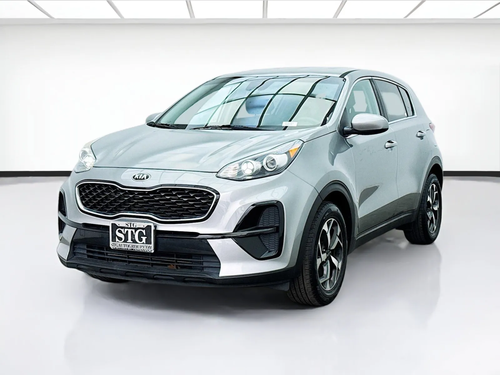 Gray 2020 Kia Sportage LX for sale in Montclair, CA