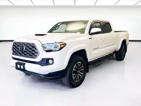 White 2022 Toyota Tacoma V6 for sale in Montclair, CA