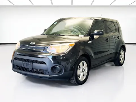 Black 2019 Kia Soul for sale in Montclair, CA
