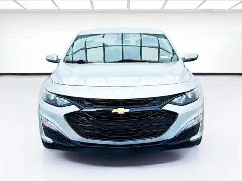 Photos of 2022 Chevrolet Malibu LT for sale in Montclair, CA at STG Montclair