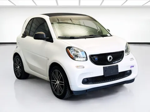 Another view of 2019 smart Fortwo for sale in Montclair, CA at STG Montclair