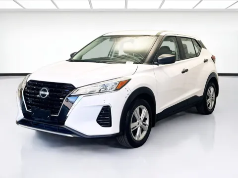 White 2023 Nissan Kicks S for sale in Montclair, CA