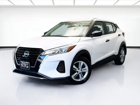 White 2023 Nissan Kicks S for sale in Montclair, CA
