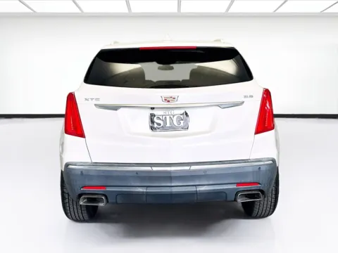 More photos of 2017 Cadillac XT5 Luxury at STG Montclair, CA