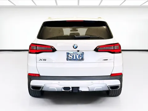 More photos of 2021 BMW X5 sDrive40i at STG Montclair, CA