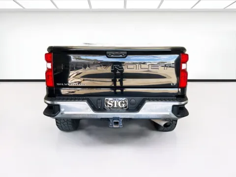 More photos of 2021 Chevrolet Silverado 2500HD LT at STG Montclair, CA