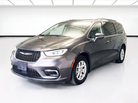 Gray 2022 Chrysler Pacifica Touring L for sale in Montclair, CA
