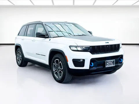 Another view of 2022 Jeep Grand Cherokee Trailhawk 4xe for sale in Montclair, CA at STG Montclair
