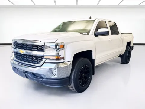 White 2017 Chevrolet Silverado 1500 LT LT1 for sale in Montclair, CA