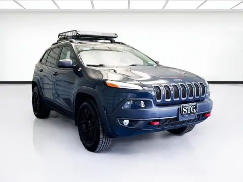 Another view of 2017 Jeep Cherokee Trailhawk for sale in Montclair, CA at STG Montclair