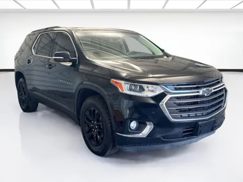 Another view of 2019 Chevrolet Traverse LT Cloth w/1LT for sale in Montclair, CA at STG Montclair