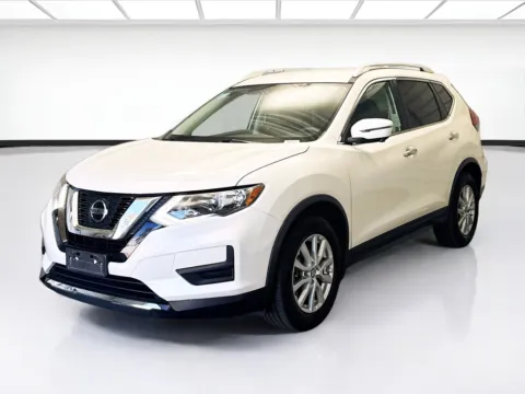 White 2018 Nissan Rogue SV for sale in Montclair, CA