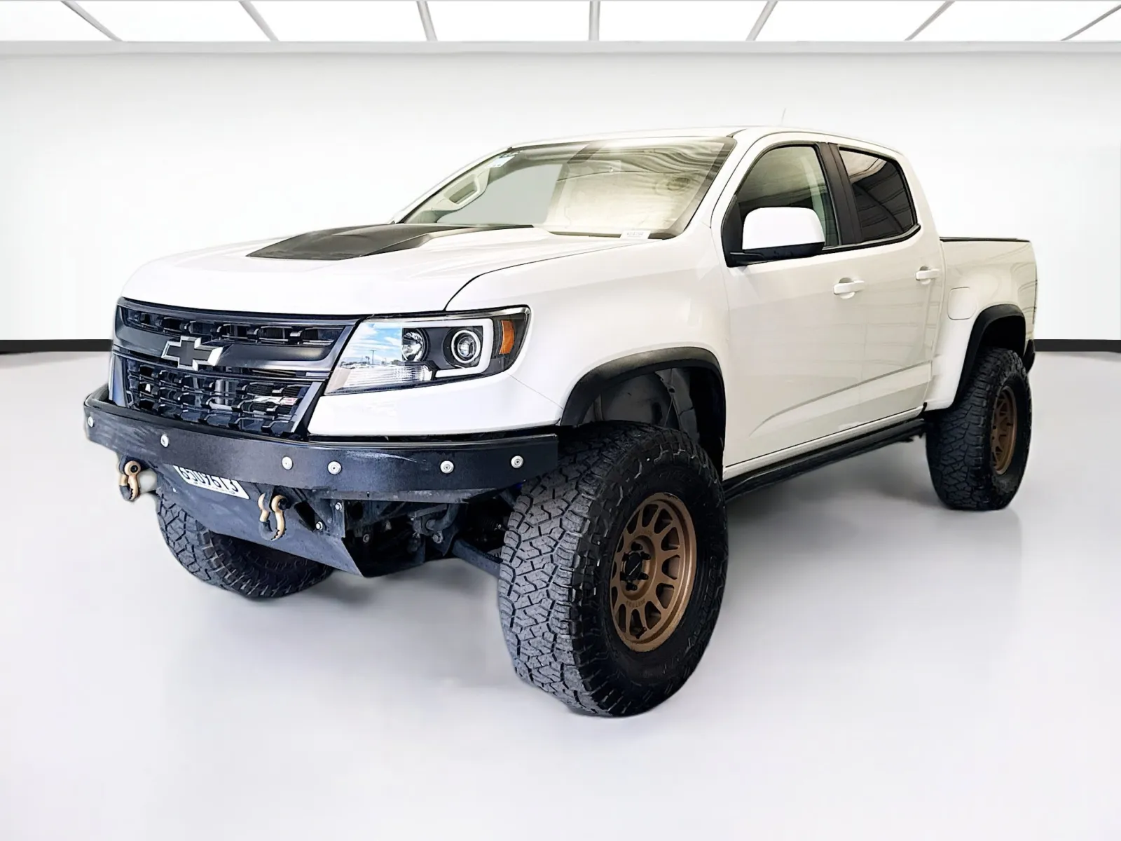 White 2019 Chevrolet Colorado ZR2 for sale in Montclair, CA