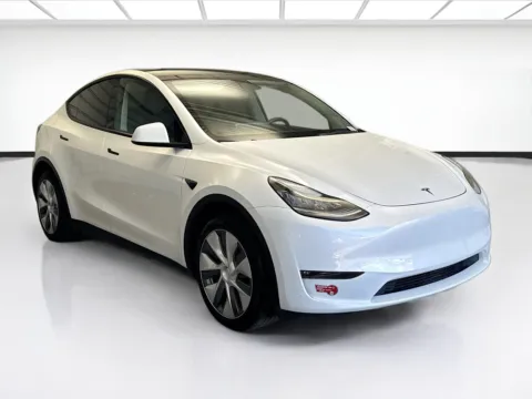 Another view of 2023 Tesla Model Y Long Range for sale in Montclair, CA at STG Montclair