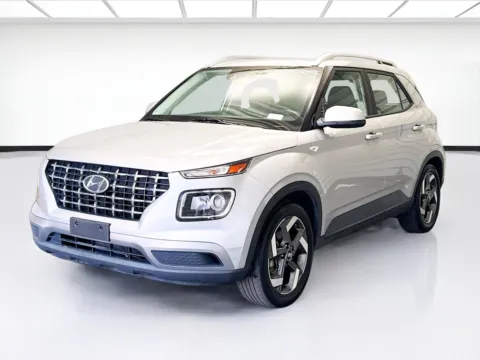Silver 2022 Hyundai Venue SEL for sale in Montclair, CA